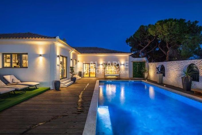 Image No.37-6 Bed Villa for sale