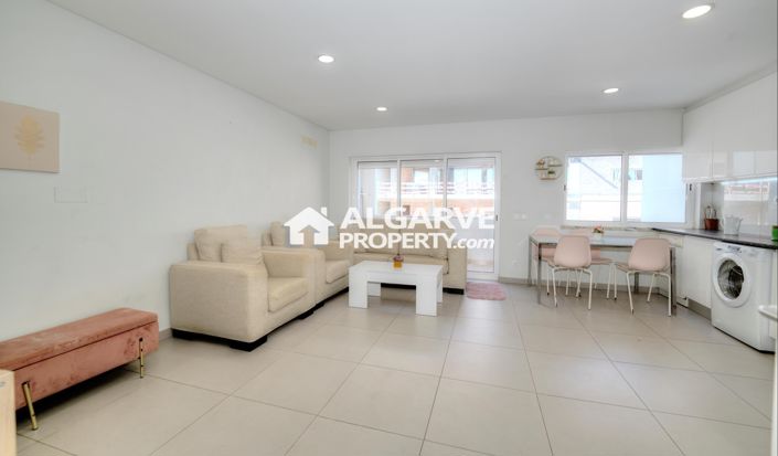 Image No.5-Appartement de 2 chambres à vendre à Quarteira