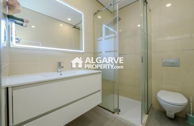 3-12377-78d1f4f8b6655591b02d22fabb36a692d73cc