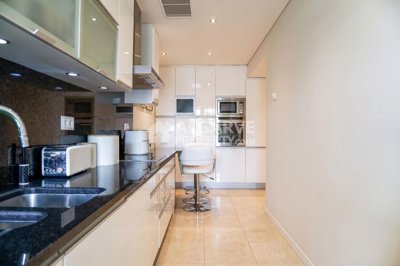 3-12463-78d1f4f8b6655591b02d22fabb36a692d73cc