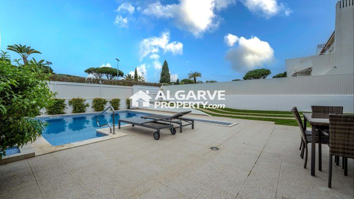 Image No.21-2 Bed Villa for sale