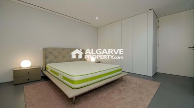 3-12322-78d1f4f8b6655591b02d22fabb36a692d73cc