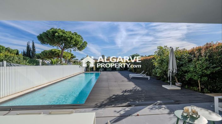 Image No.30-6 Bed Villa for sale