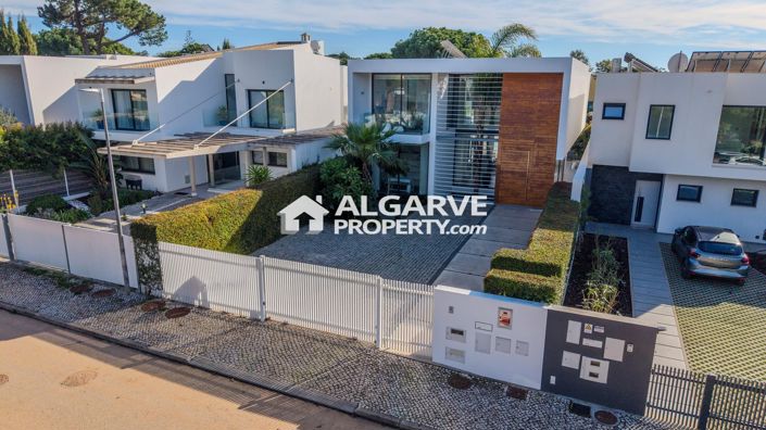 Image No.33-6 Bed Villa for sale