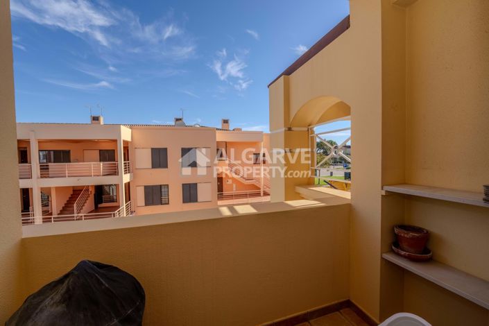 Image No.12-2 Bed Apartment for sale