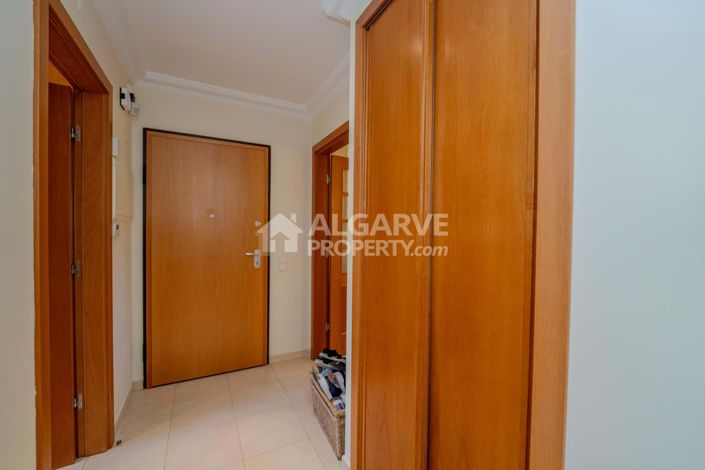 Image No.20-2 Bed Apartment for sale