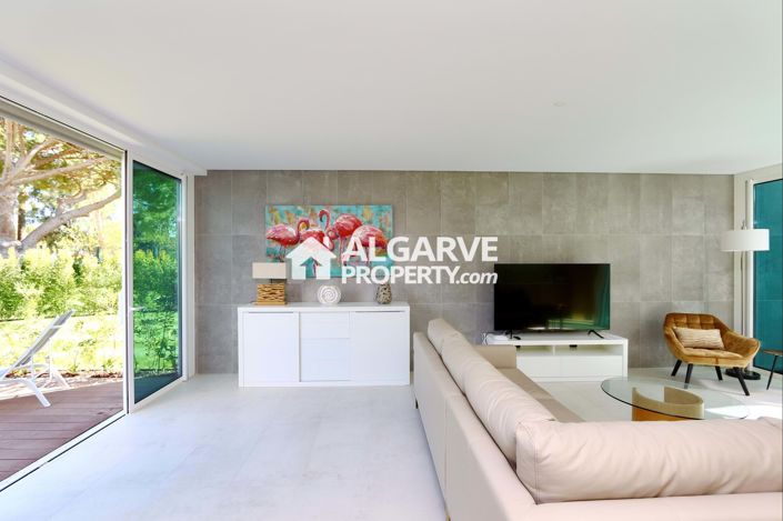 Image No.14-3 Bed Villa for sale