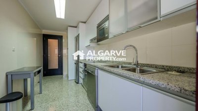 3-12016-78d1f4f8b6655591b02d22fabb36a692d73cc