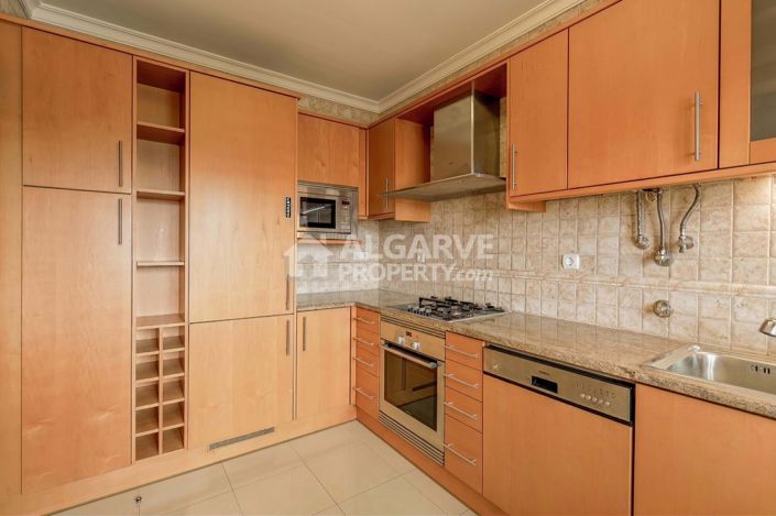 Image No.12-2 Bed Apartment for sale