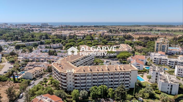 Image No.24-2 Bed Apartment for sale