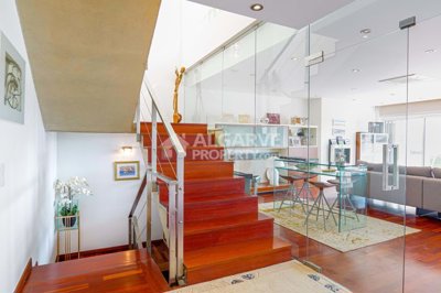 3-11780-78d1f4f8b6655591b02d22fabb36a692d73cc