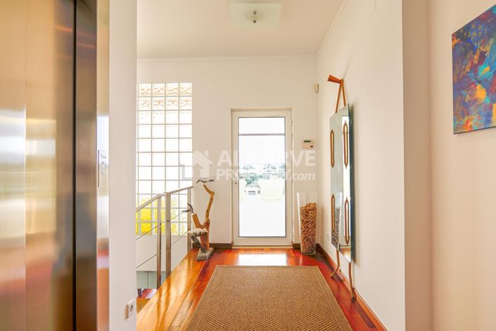 Image No.16-3 Bed Villa for sale