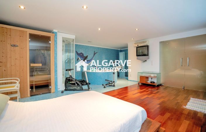 Image No.40-3 Bed Villa for sale