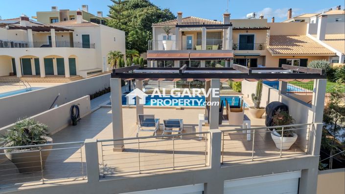 Image No.44-3 Bed Villa for sale