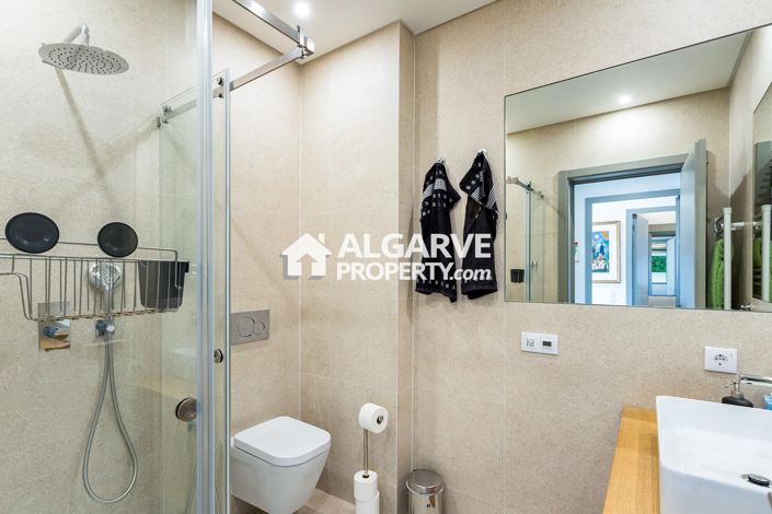 Image No.27-2 Bed Apartment for sale