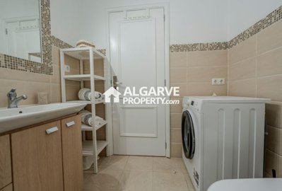 3-12214-78d1f4f8b6655591b02d22fabb36a692d73cc