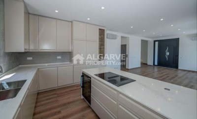 3-12462-78d1f4f8b6655591b02d22fabb36a692d73cc