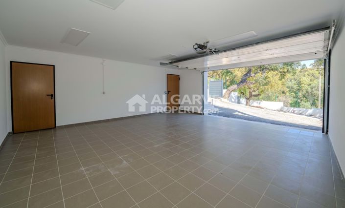 Image No.32-5 Bed Villa for sale