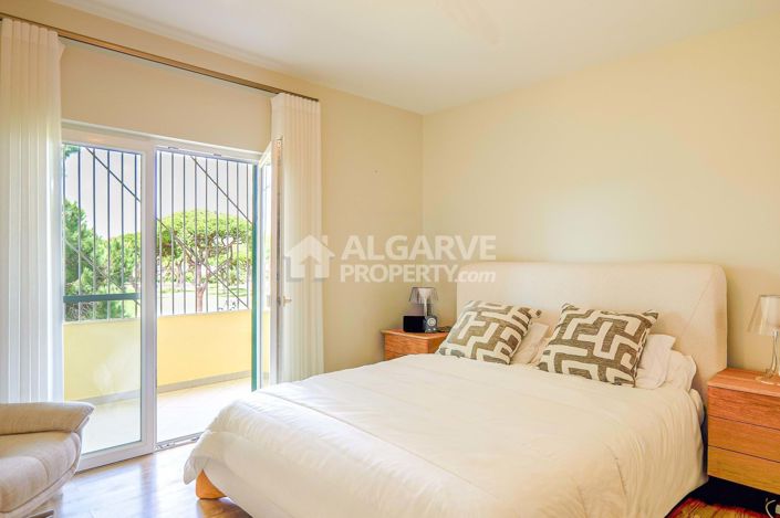 Image No.11-4 Bed Villa for sale