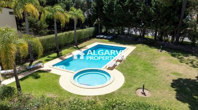 3-12474-78d1f4f8b6655591b02d22fabb36a692d73cc