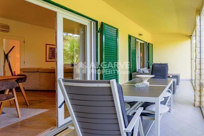 Image No.6-4 Bed Villa for sale