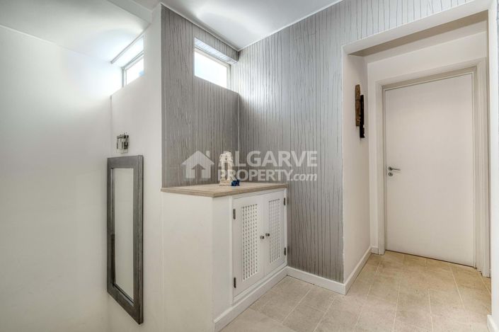 Image No.22-5 Bed Villa for sale