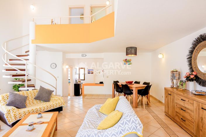 Image No.9-2 Bed Villa for sale