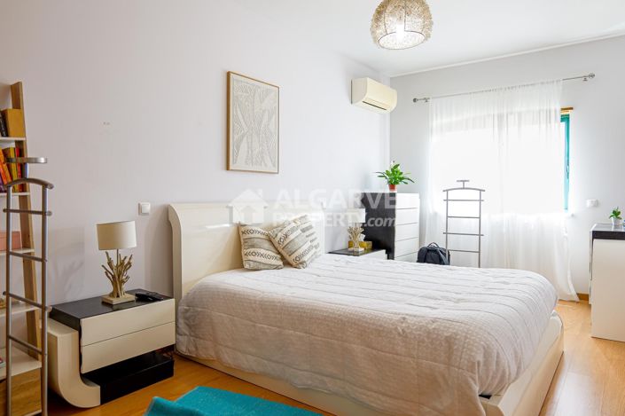 Image No.5-3 Bed Apartment for sale