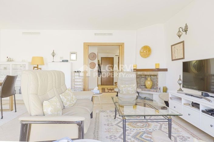 Image No.7-3 Bed Villa for sale