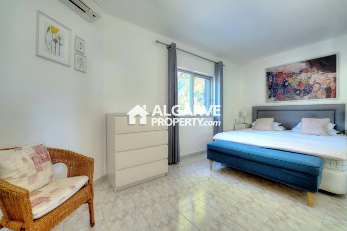 Image No.11-3 Bed Villa for sale