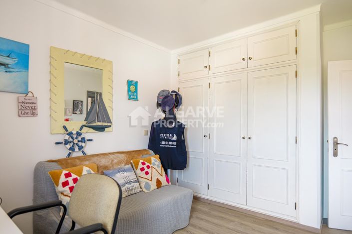 Image No.16-3 Bed Apartment for sale