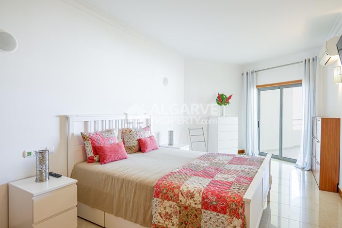 Image No.11-2 Bed Apartment for sale