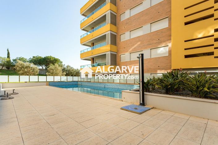 Image No.29-3 Bed Apartment for sale