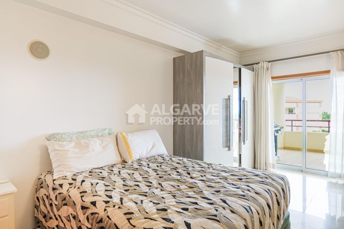 Image No.12-2 Bed Apartment for sale