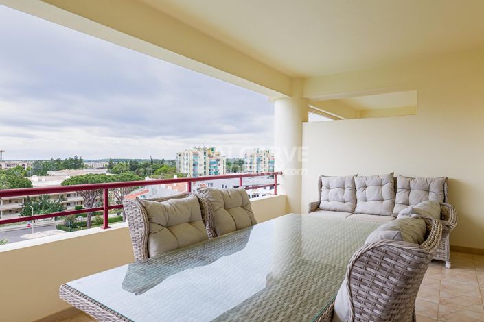 Image No.18-2 Bed Apartment for sale
