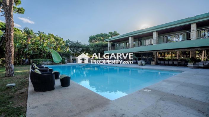 Image No.45-13 Bed Villa for sale