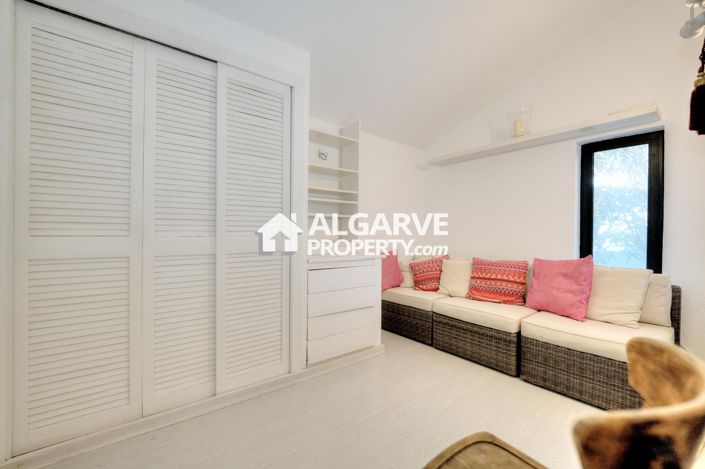 Image No.37-4 Bed Villa for sale