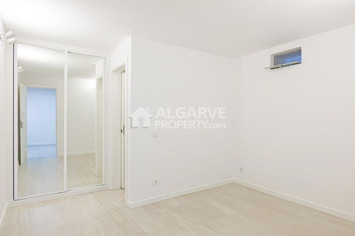 Image No.20-3 Bed Villa for sale