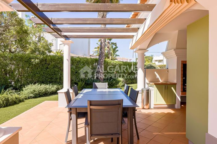 Image No.22-5 Bed Villa for sale