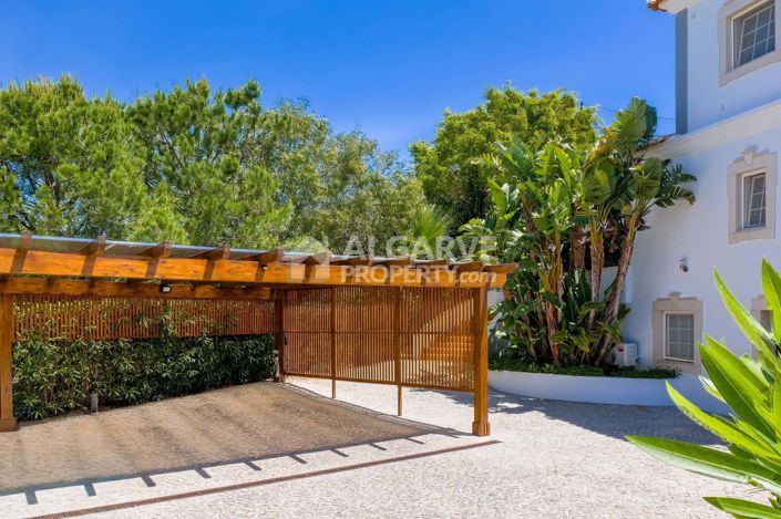 Image No.54-5 Bed Villa for sale