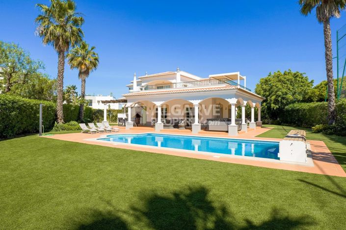 Image No.58-5 Bed Villa for sale