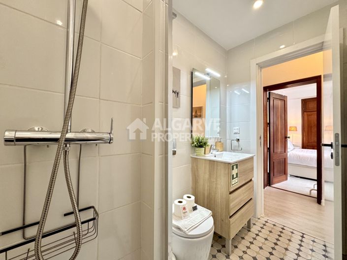 Image No.12-2 Bed Apartment for sale