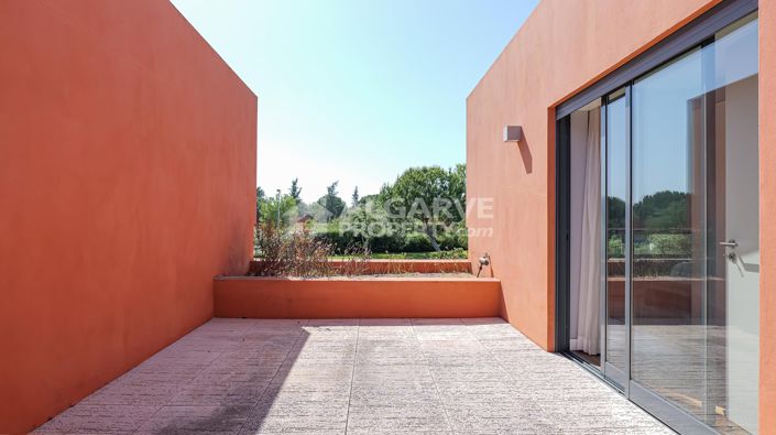 Image No.34-5 Bed Villa for sale
