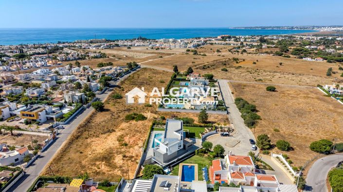 Image No.60-4 Bed Villa for sale