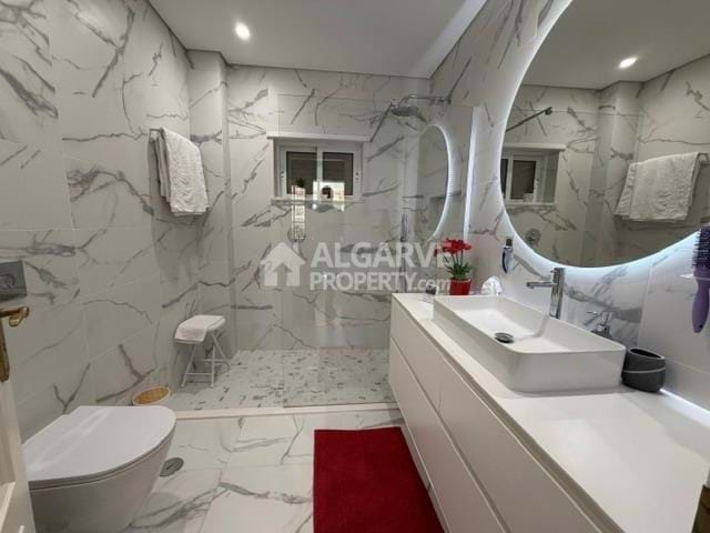 Image No.19-2 Bed Apartment for sale