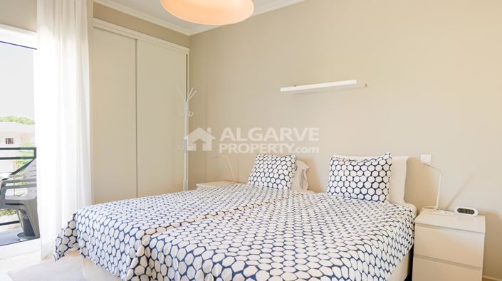 Image No.18-2 Bed Apartment for sale