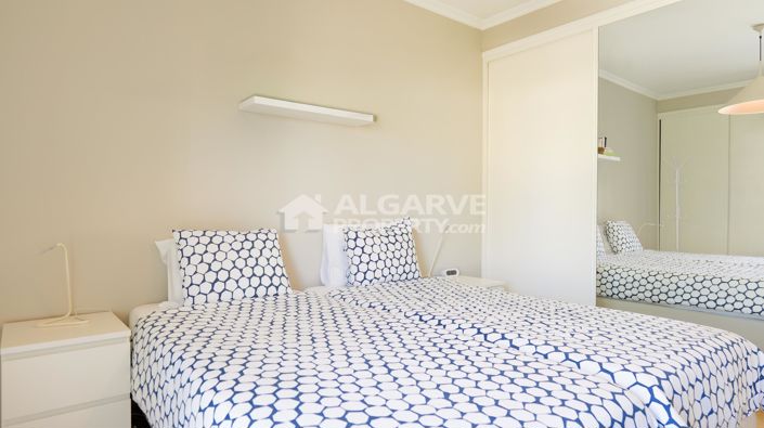 Image No.19-2 Bed Apartment for sale