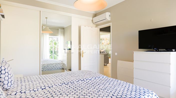 Image No.17-2 Bed Apartment for sale