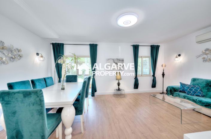 Image No.3-4 Bed Villa for sale