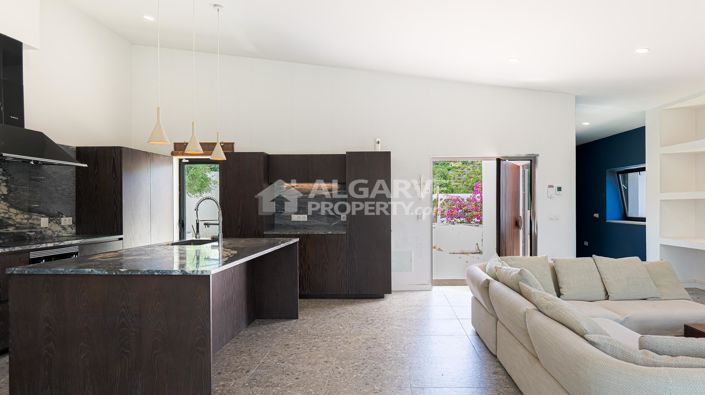 Image No.13-5 Bed Villa for sale